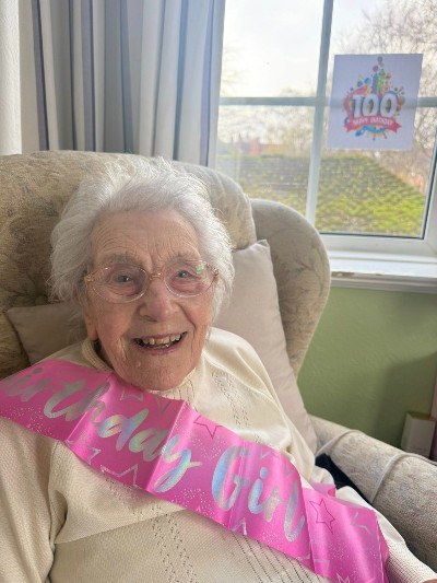 Joan Goldthorpe & Denis McGrail